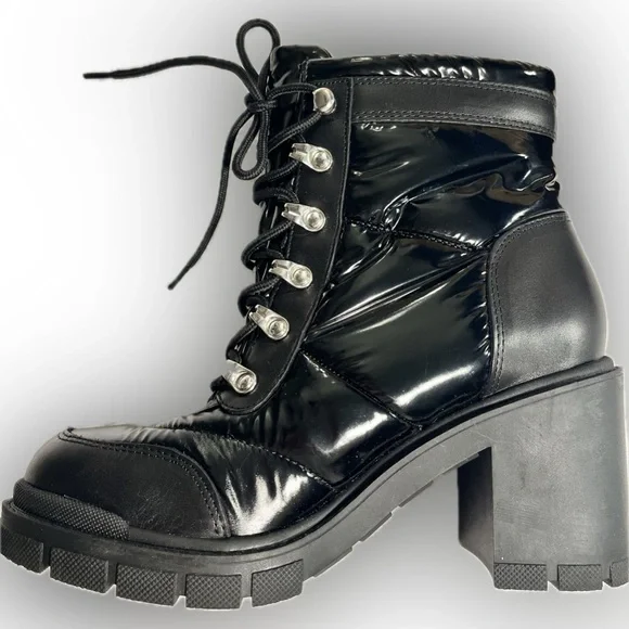 Marc Fisher Limited black combat boots- size 8.5 - Picture 4 of 15